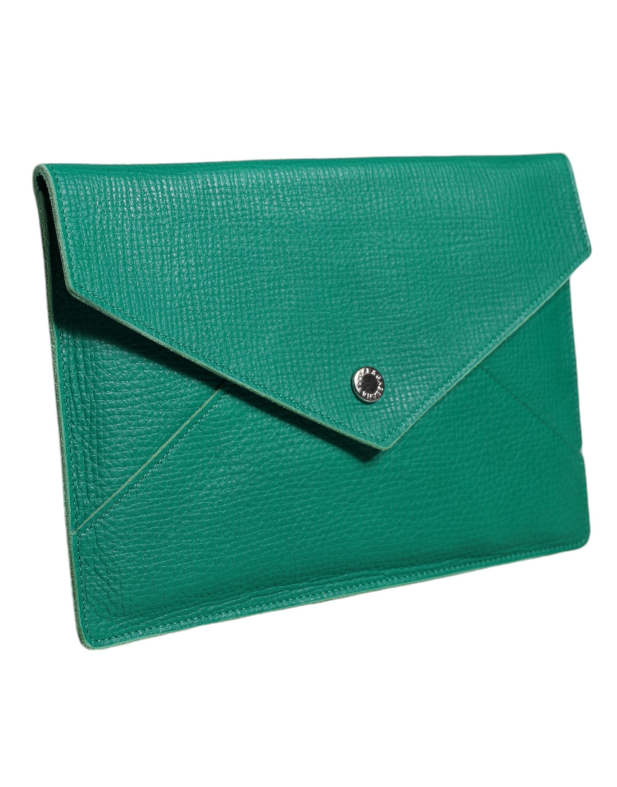 4644965 - PreLoved & Luxe