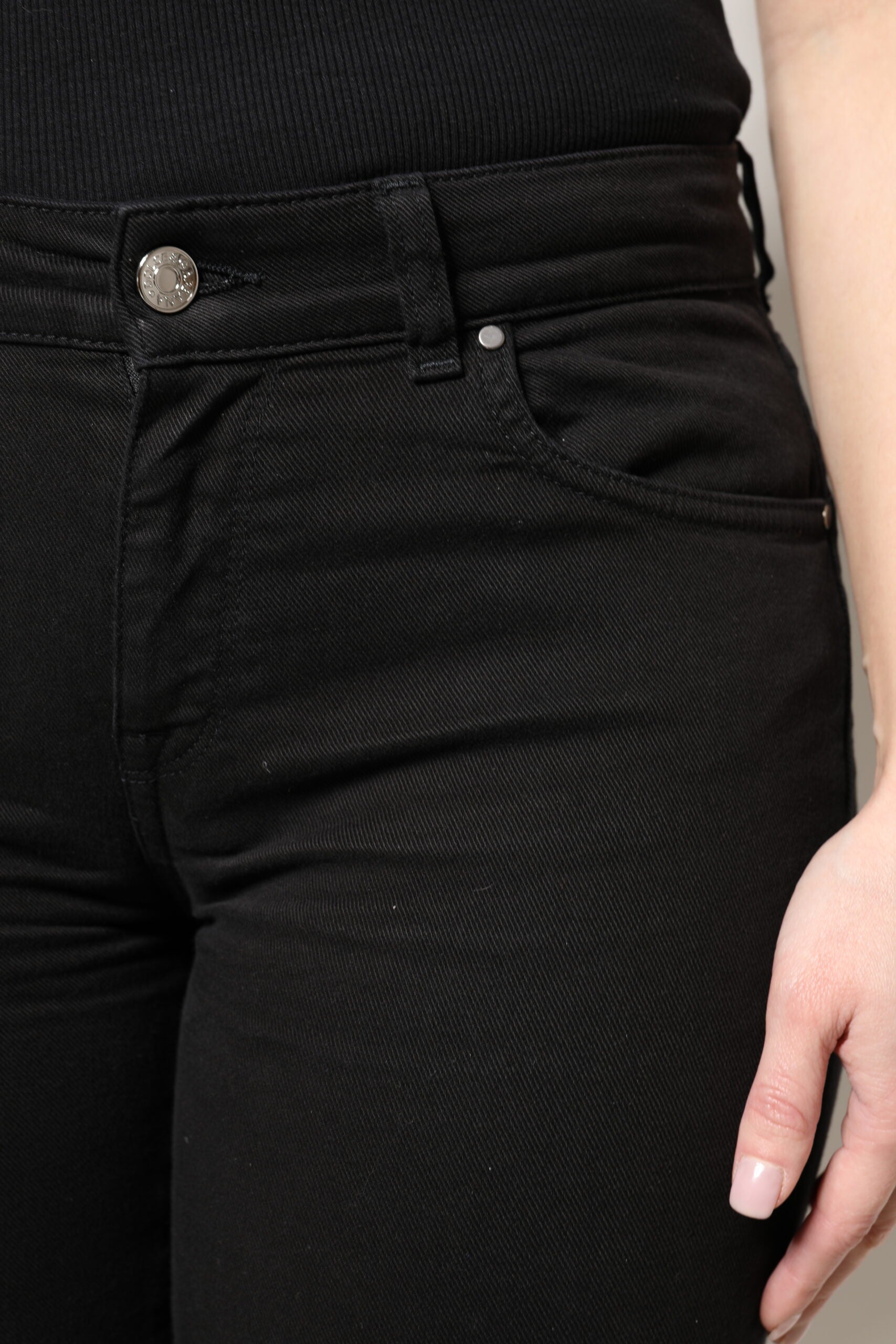 New Dolce & Gabbana Black Cotton High Waist Skinny Denim Jeans