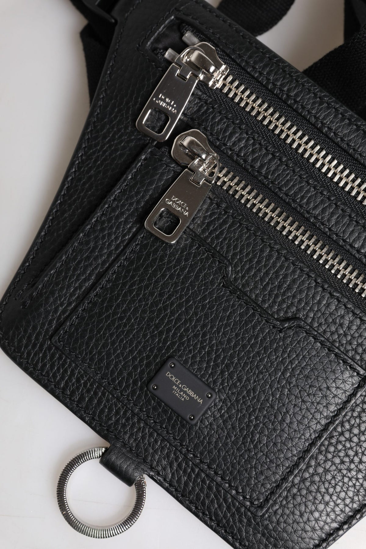 Dolce & Gabbana Black Calfskin Logo Plaque Belt Waist Men Fanny Pack Bag, new with tags – image 5 of 6