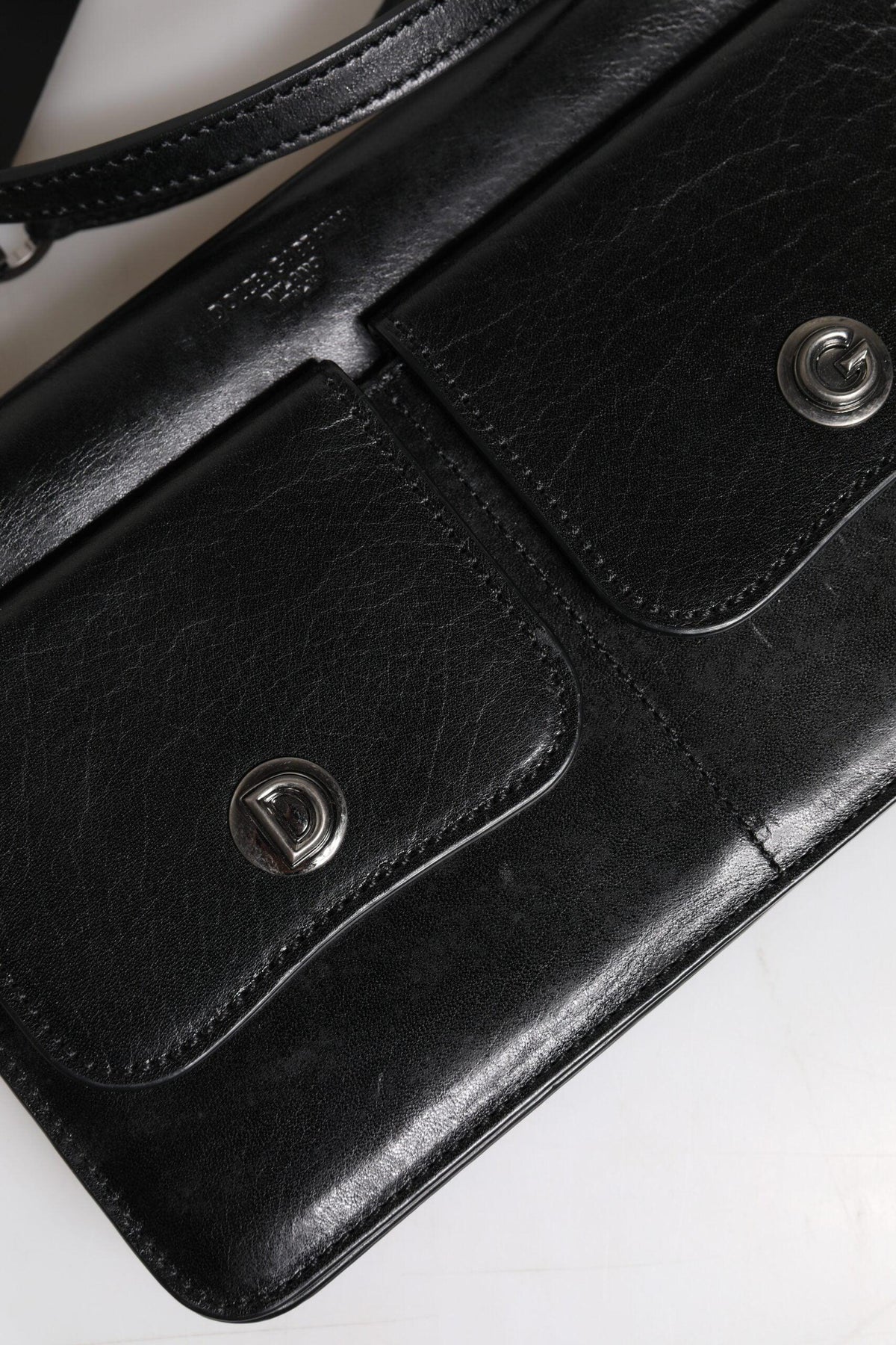 6783569 - PreLoved & Luxe
