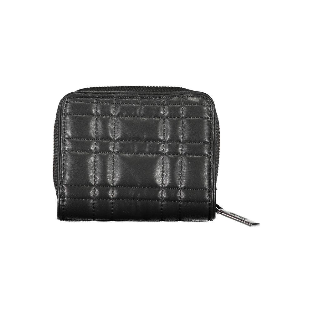6928206 - PreLoved & Luxe
