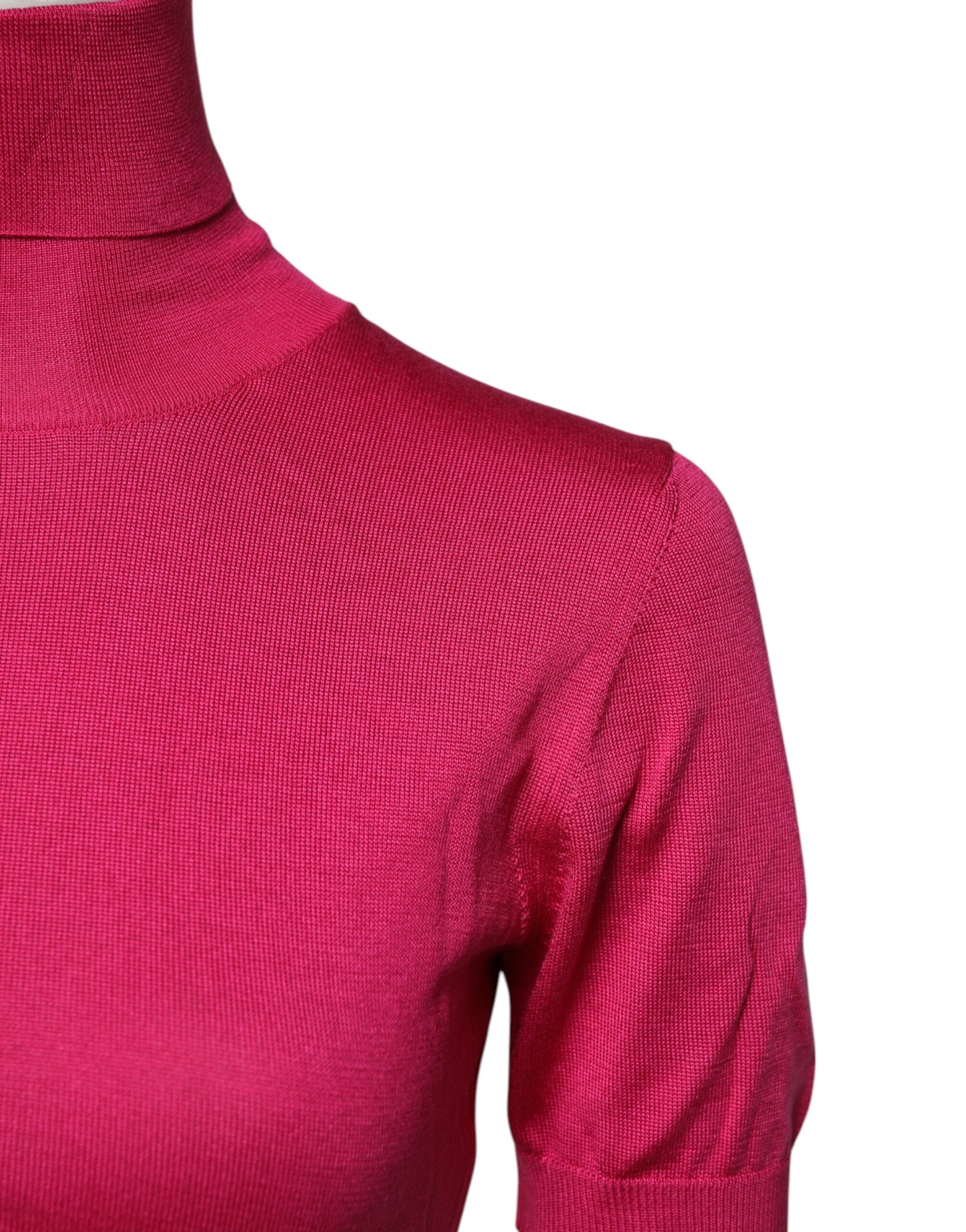 New Dolce & Gabbana Pink Silk Knitted Turtleneck Cropped Top