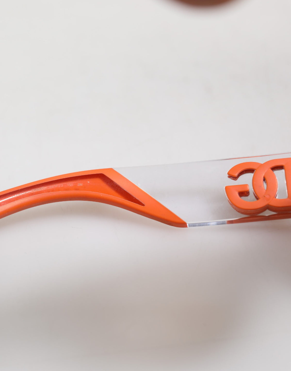 New Dolce & Gabbana Orange Reborn To Live Oval Frame Logo Eyewear Sunglasses