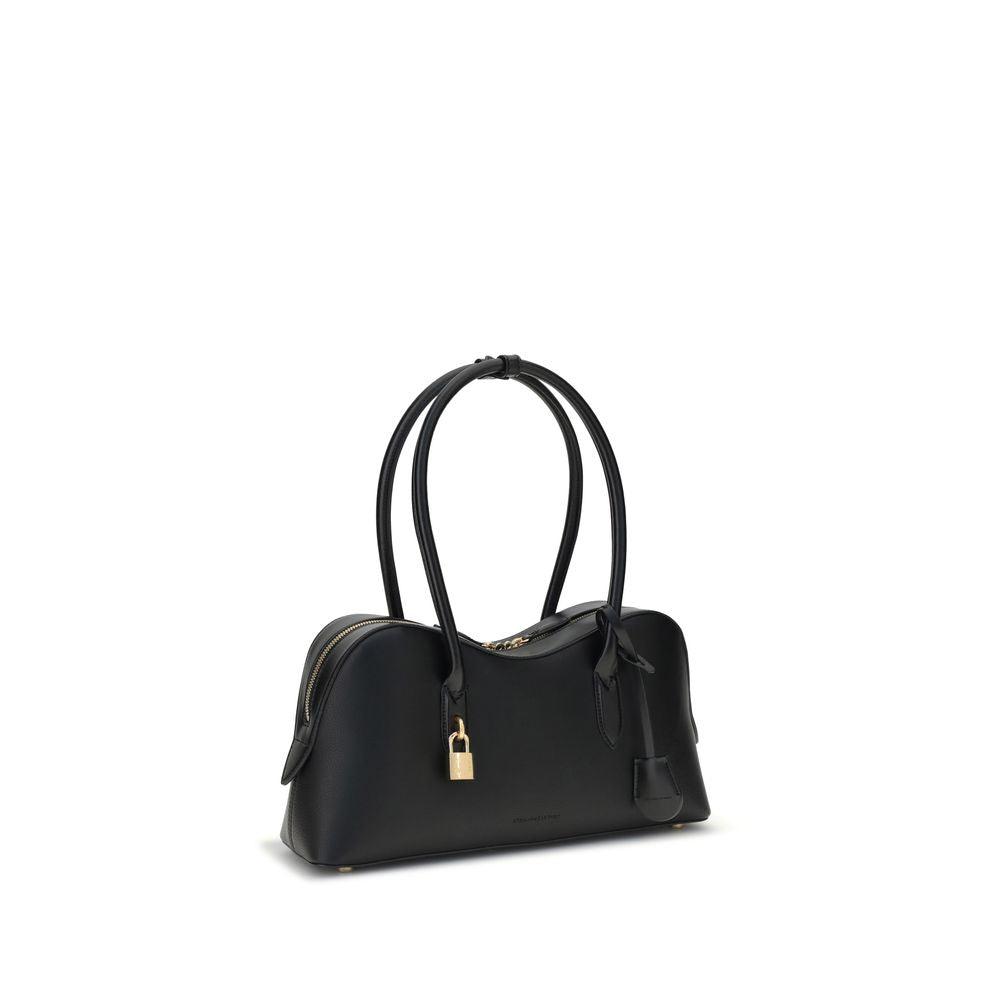 8785347 - PreLoved & Luxe