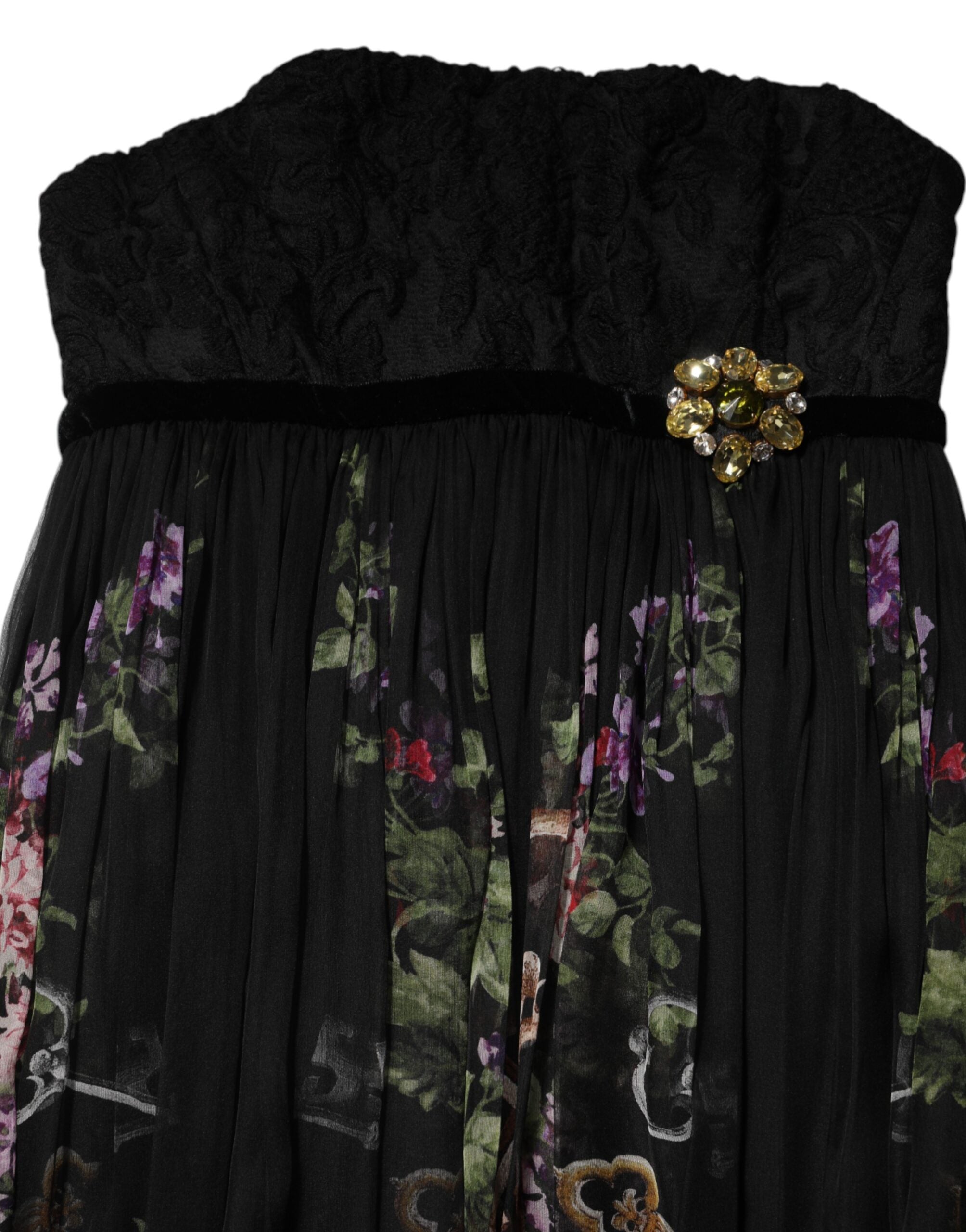 8993442 - PreLoved & Luxe