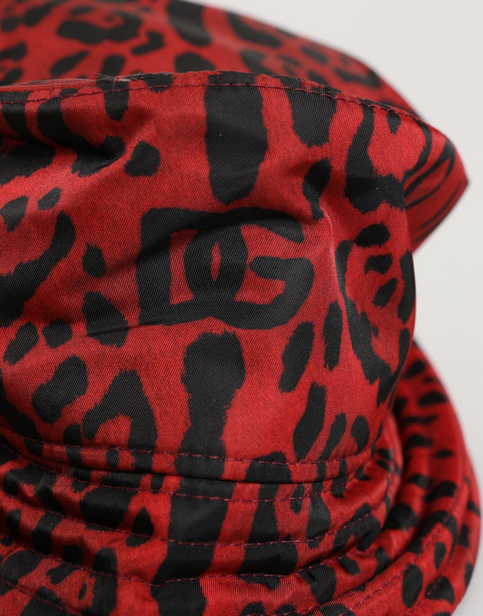 New Dolce & Gabbana Red Black Nylon Leopard Print Bucket Men Cap Hat