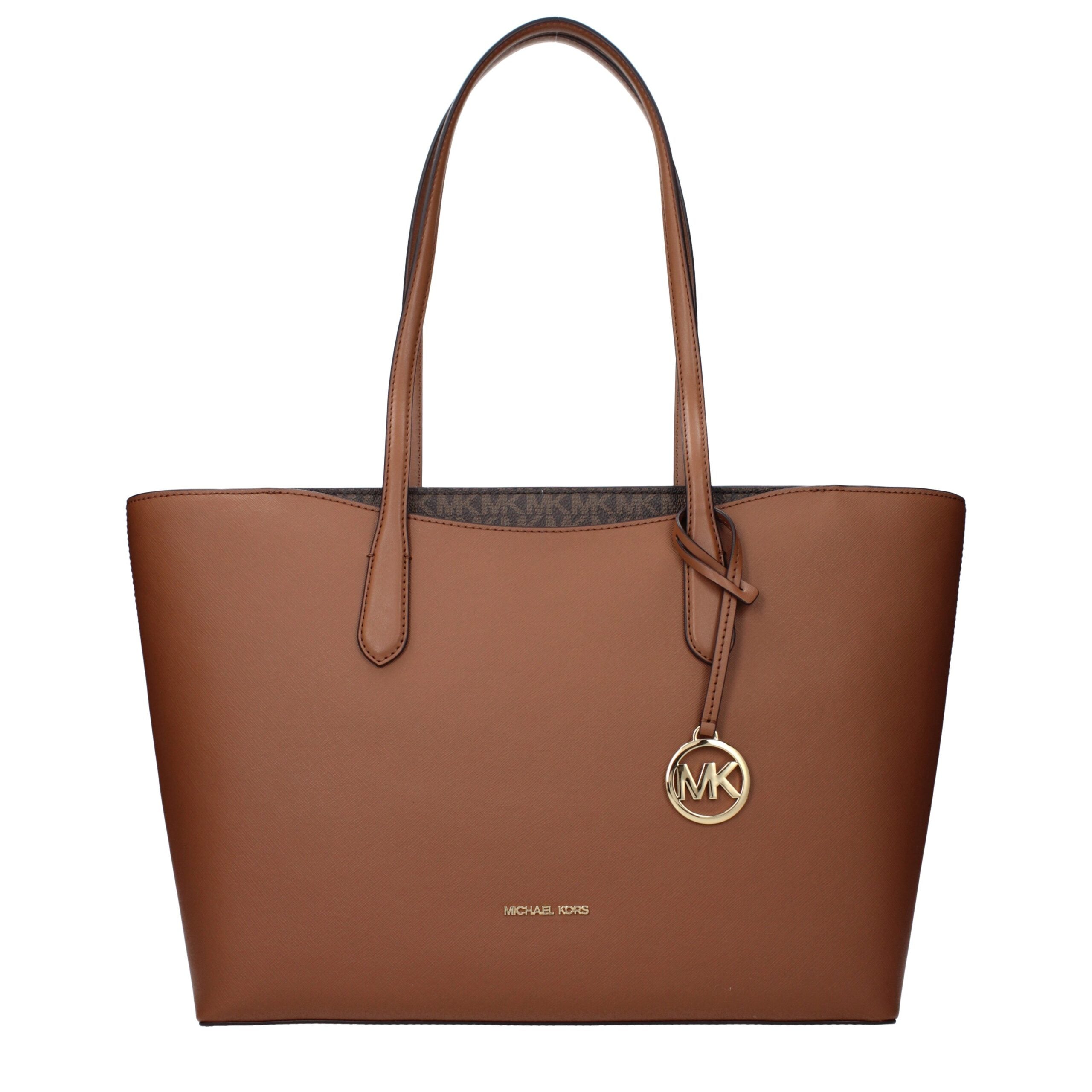 9679182 - PreLoved & Luxe