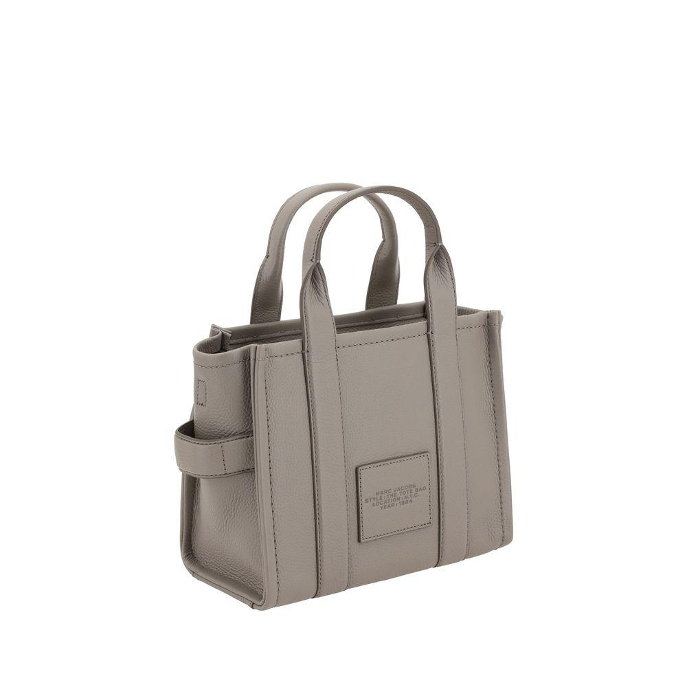 9836830 - PreLoved & Luxe