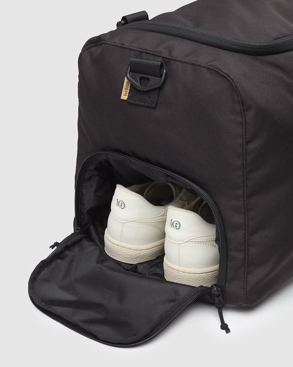 Black-Recycled-Polyester-Canvas-Duffle-Bag-TAU6604-0164_5 - PreLoved & Luxe