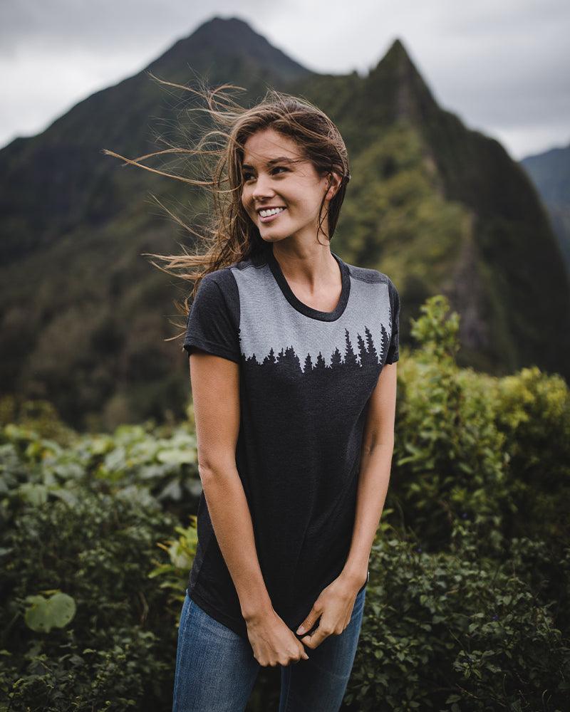 Black-Tree-Graphic-Tee-TCW1756-0451_4_9b01b57e-d811-4897-ad99-8aa6672bf1040 - PreLoved & Luxe
