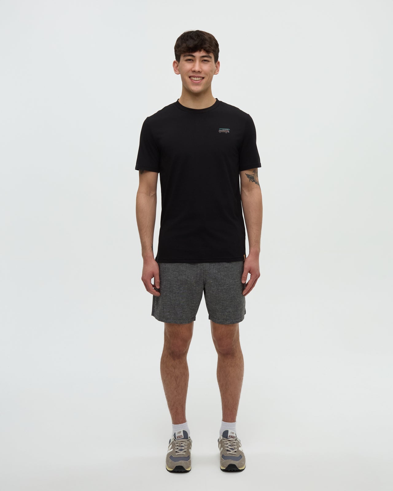 Black-Treeblend-Graphic-Shortsleeve-T-Shirt-TCM6512-6177_22 - PreLoved & Luxe