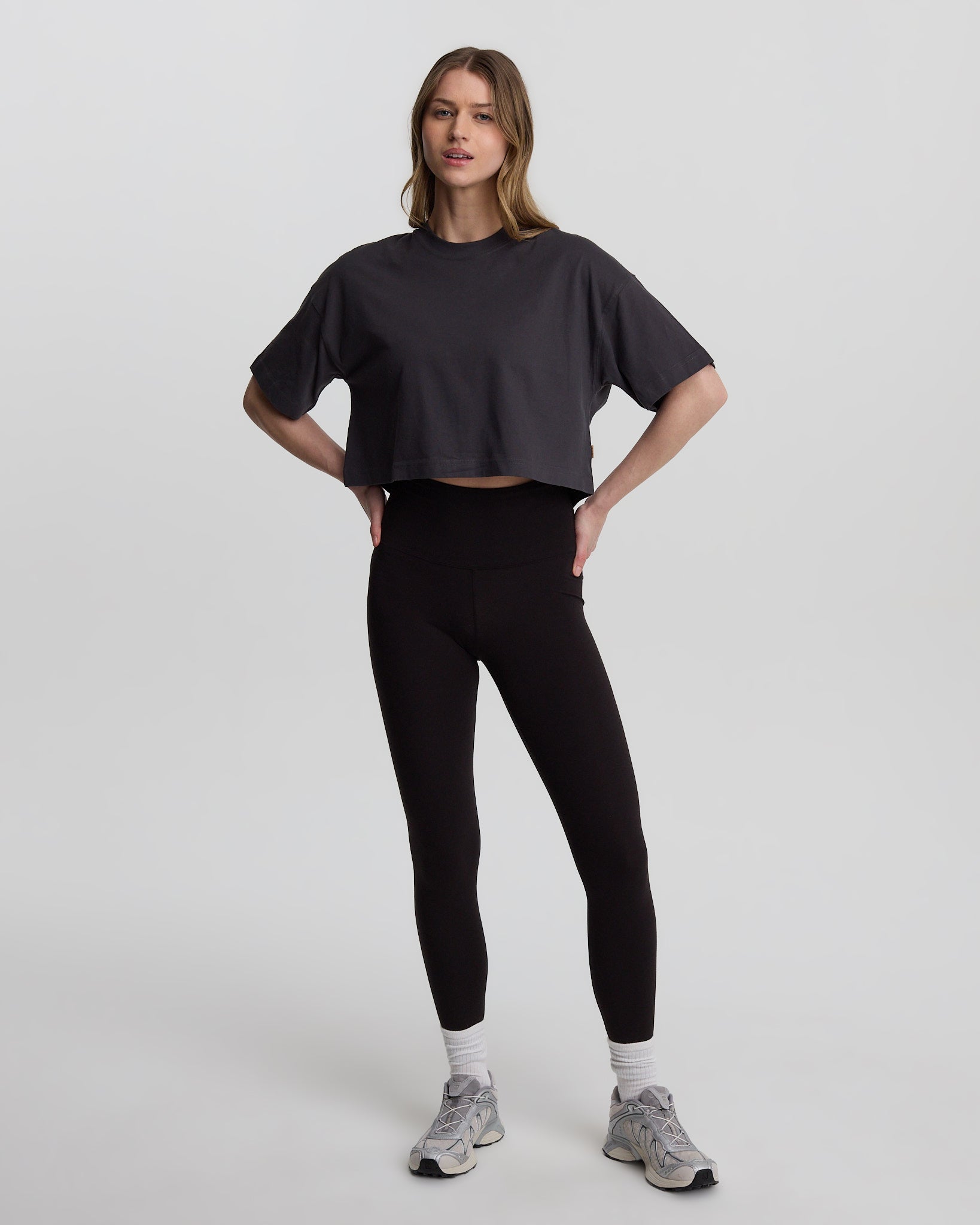 Black-Women_sBlackHigh-RiseLegging-TCW4429-0164_1 - PreLoved & Luxe
