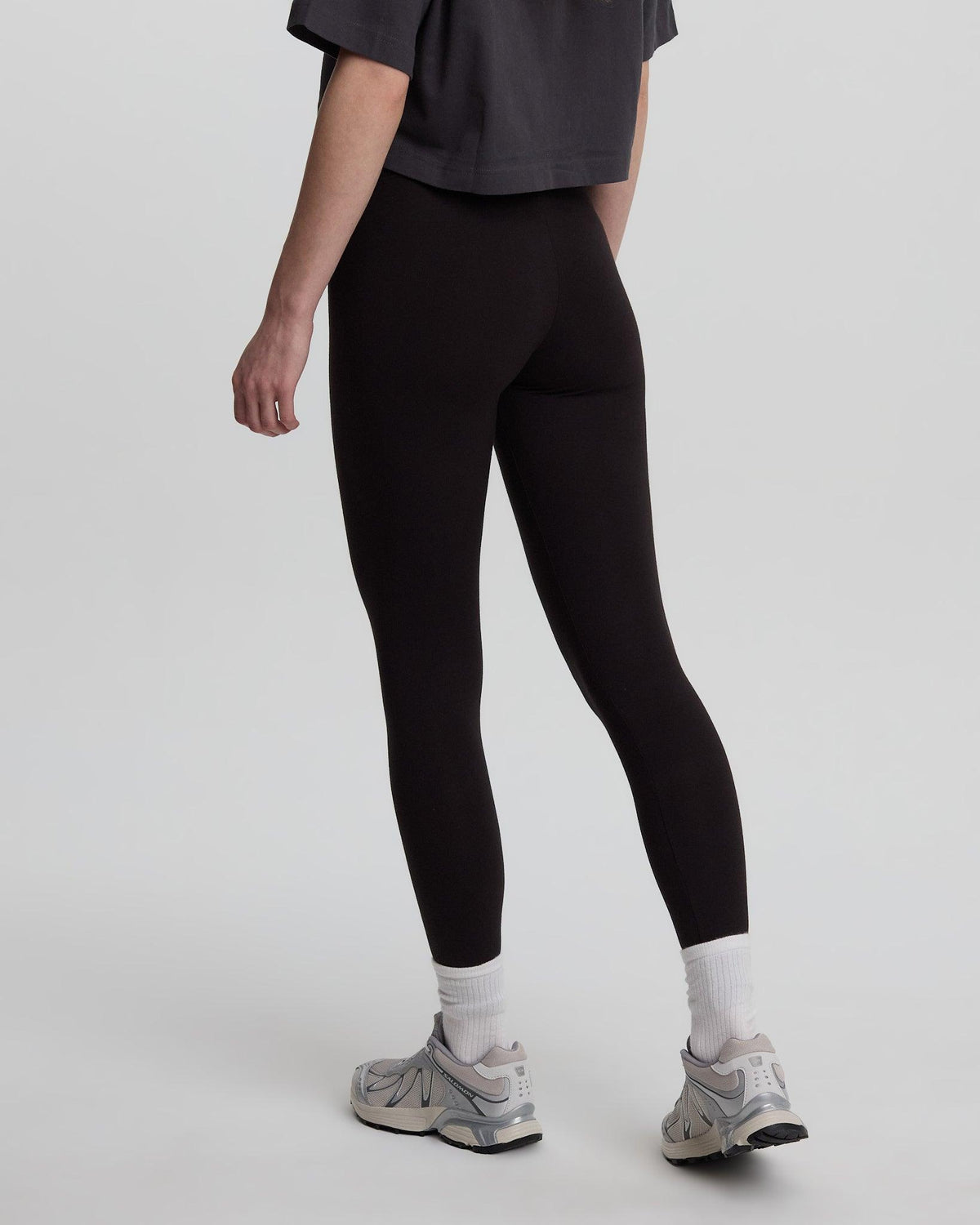 Black-Women_sBlackHigh-RiseLegging-TCW4429-0164_2 - PreLoved & Luxe