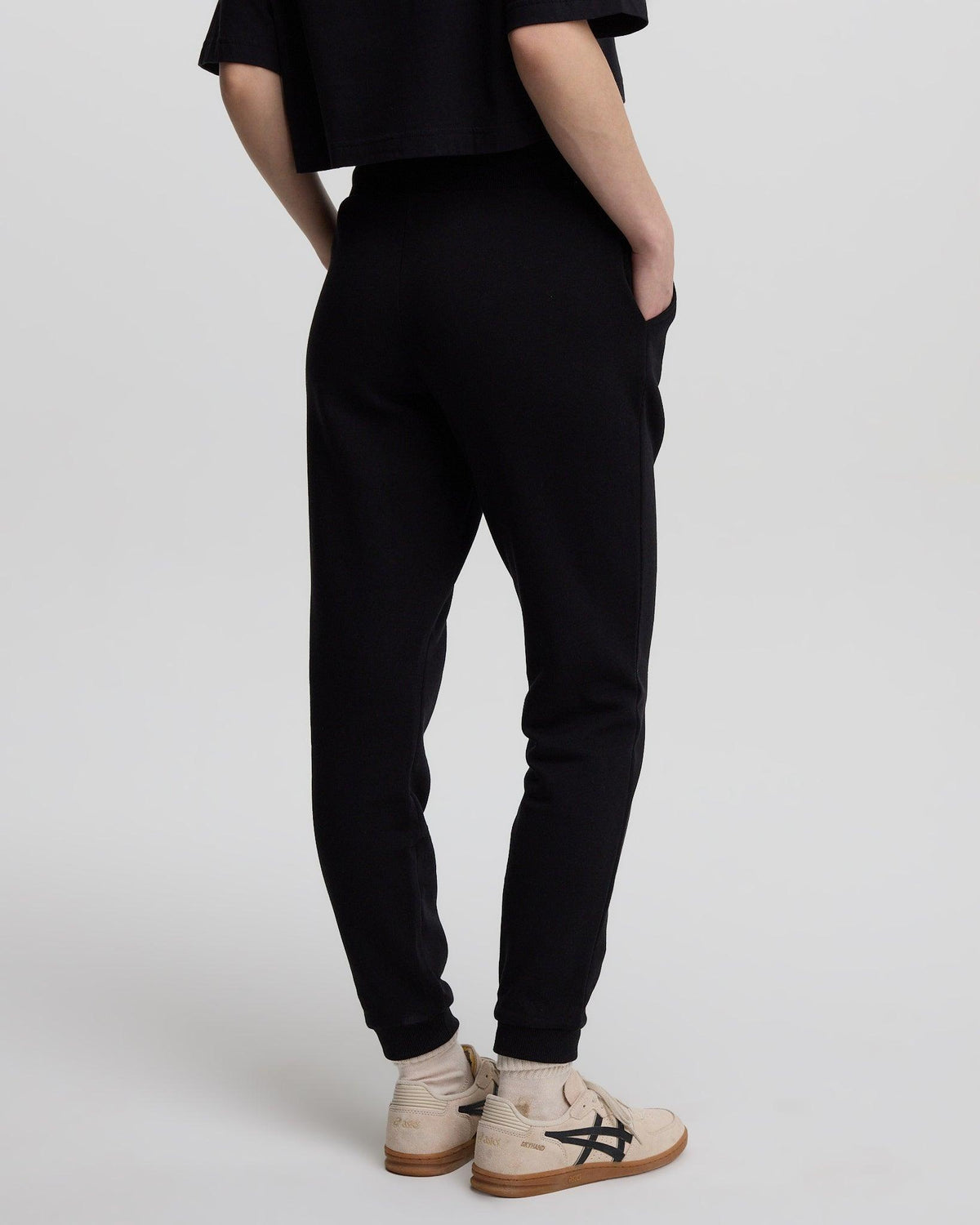 Black-Womens-Eco-Friendly-Sweatpants-TCW3173-0164_2 - PreLoved & Luxe