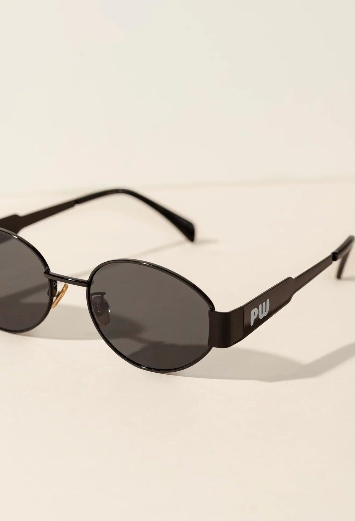 C519918C-5E21-43DC-B787-8533F4CFF8F0 - PreLoved & Luxe