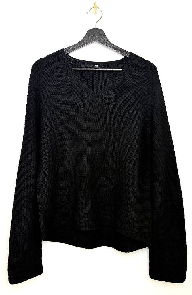 Uniqlo V-Neck Sweater