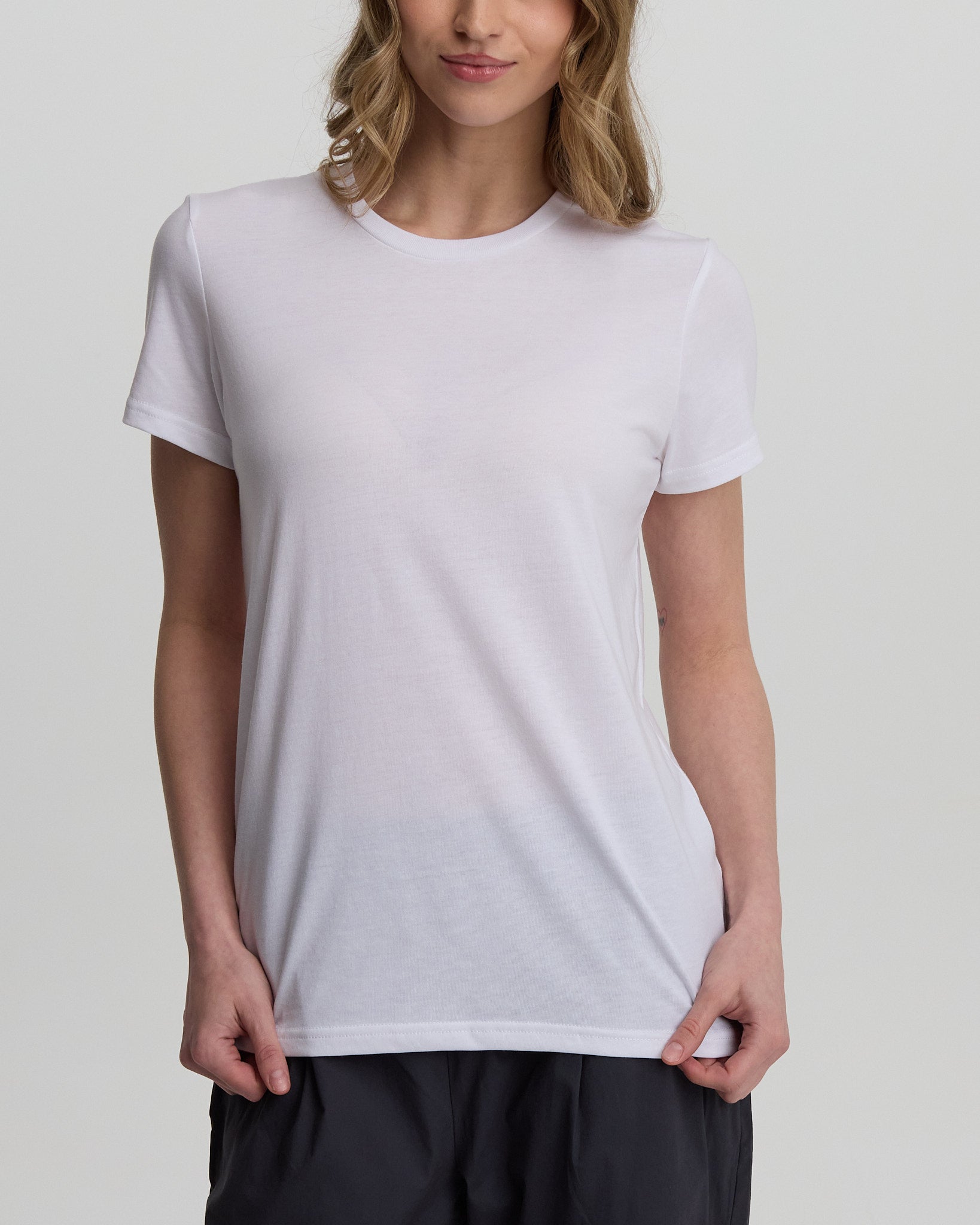 White-Recycled-Polyester-Crew-Neck-T-Shirt-TCW2455-0016_3_4abc1253-870a-4805-80d3-301aa14510a3s - PreLoved & Luxe