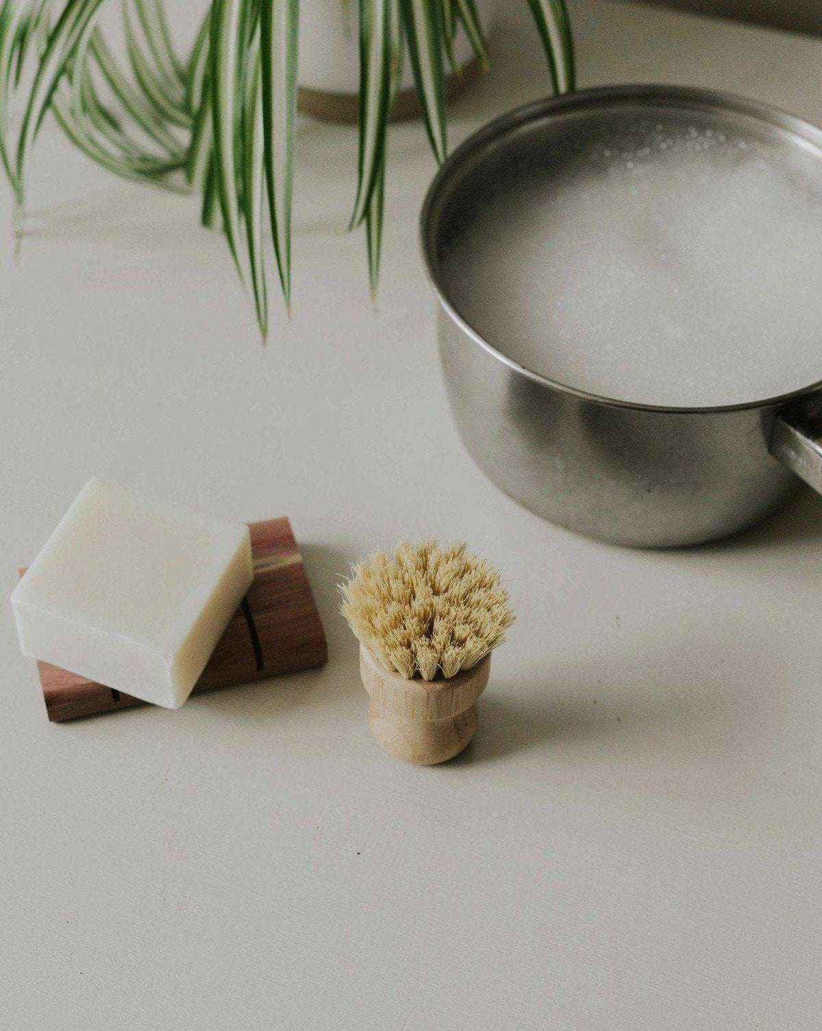 bamboo-pot-brush-zero-waste-mvmt-286525 - PreLoved & Luxe
