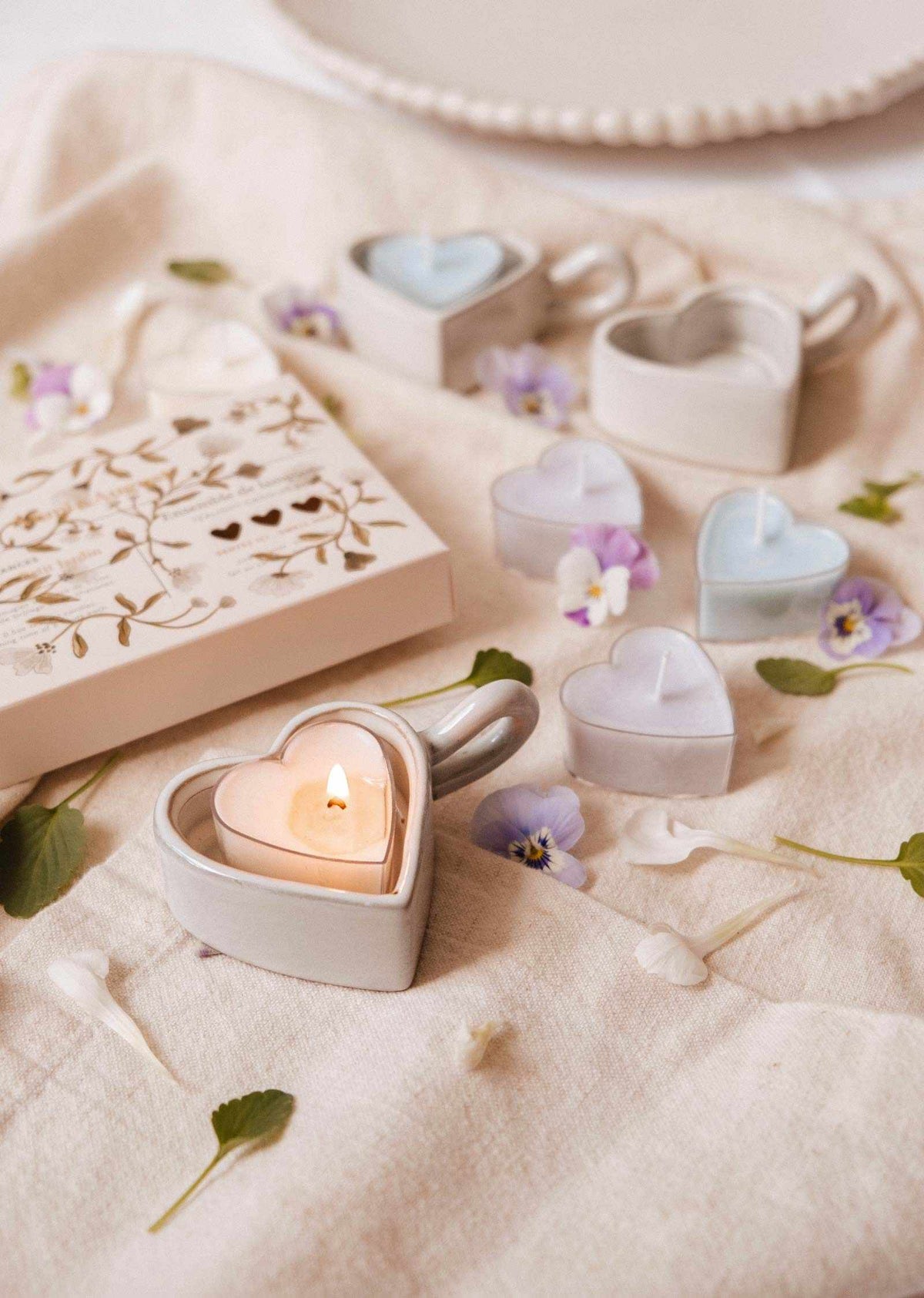 blush-hearts-tealight-candle-kit-soy-hearts-1 - PreLoved & Luxe