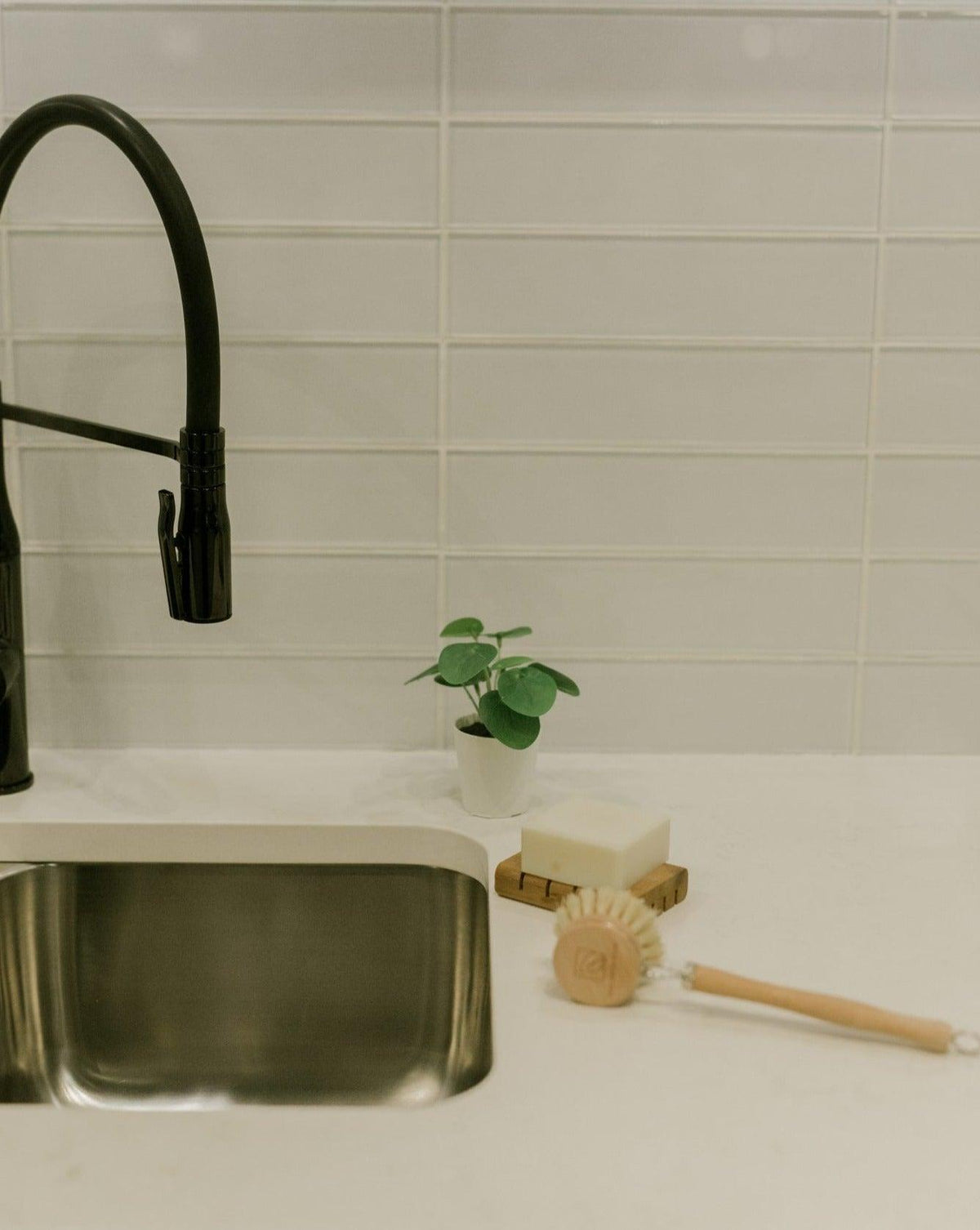 cedar-soap-tray-zero-waste-mvmt-758145 - PreLoved & Luxe