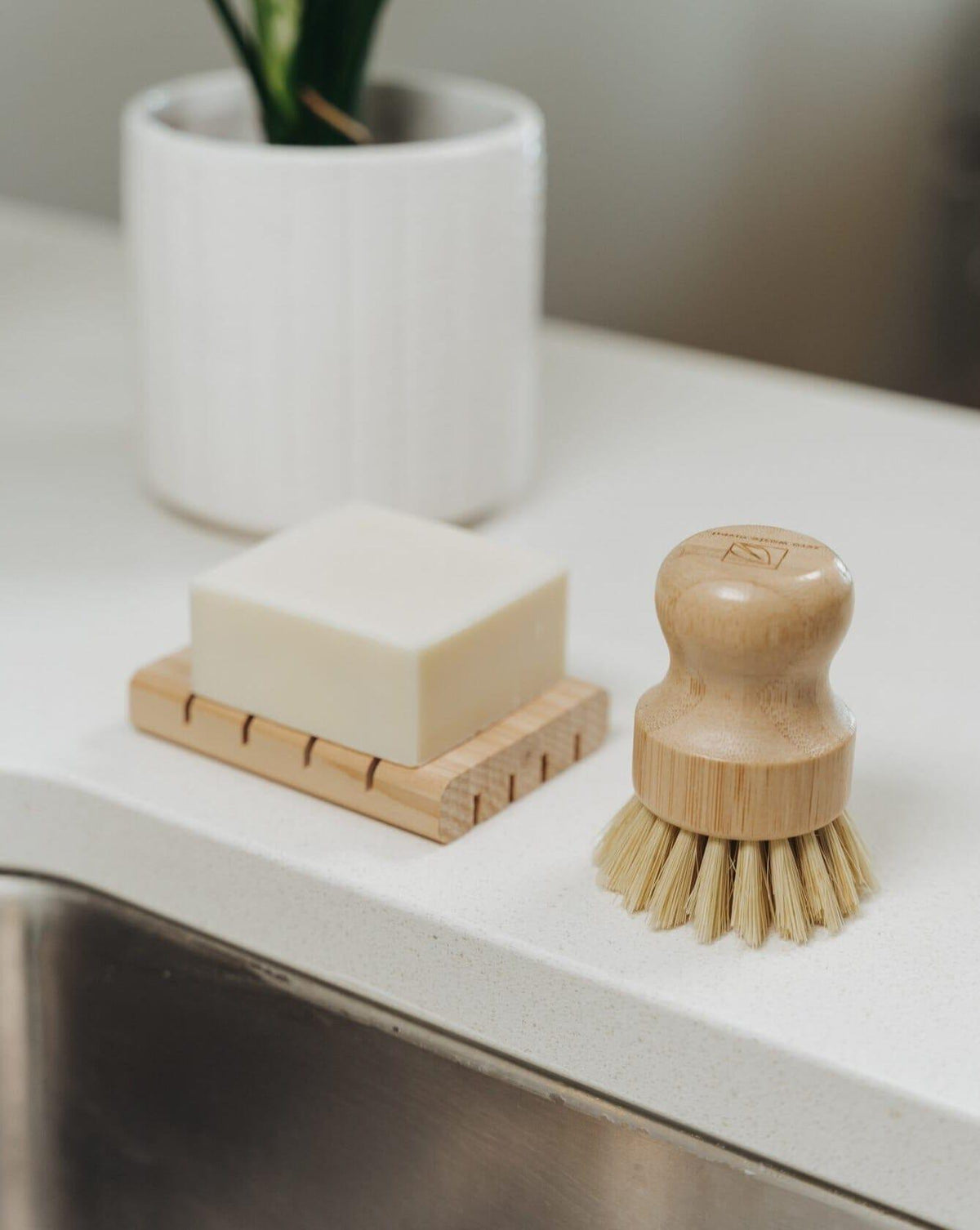 dish-washing-bundle-dish-soap-bar-zero-waste-mvmt-with-bamboo-pot-brush-363357 - PreLoved & Luxe