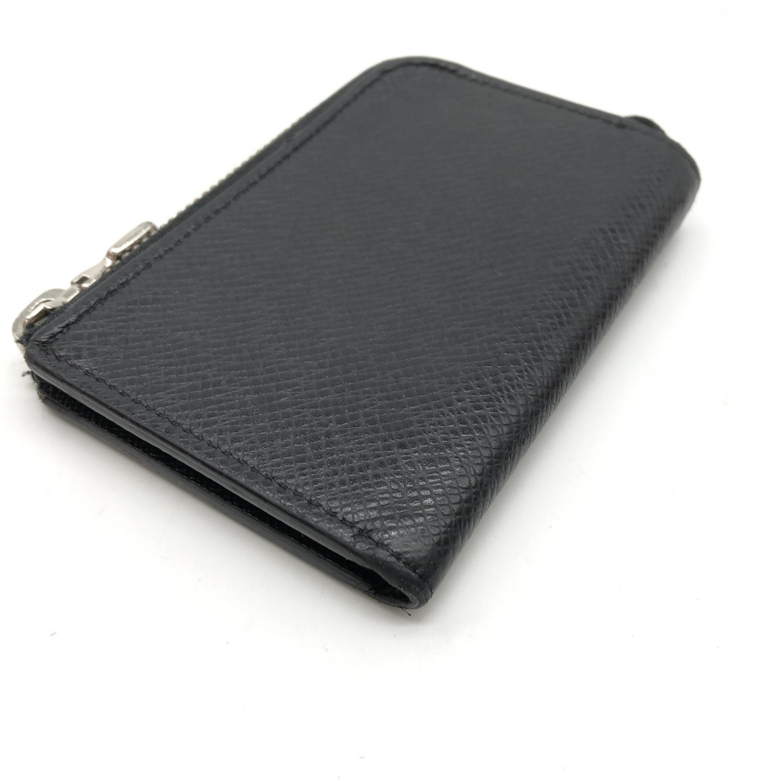Louis Vuitton Taiga Zippy Coin Purse In Black