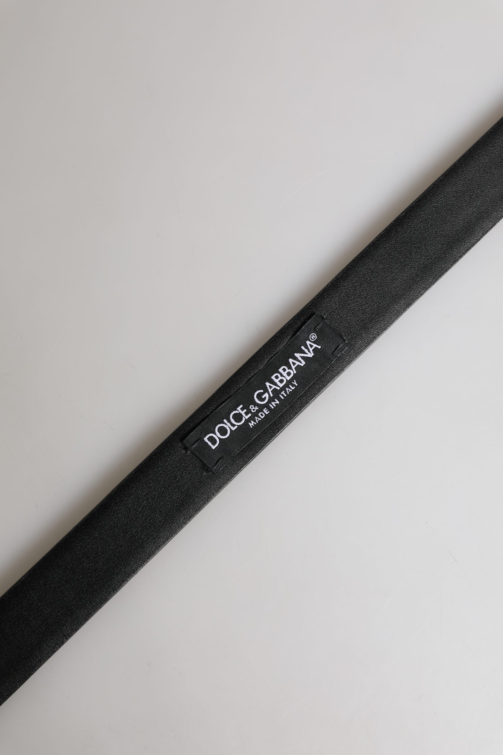 Pre-Owned Dolce & Gabbana Men Black Classic Leather Metal Buckle Belt