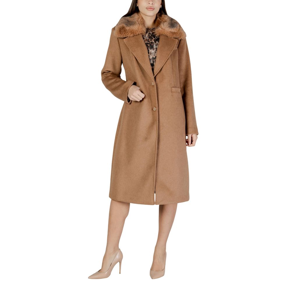 Guess Beige False