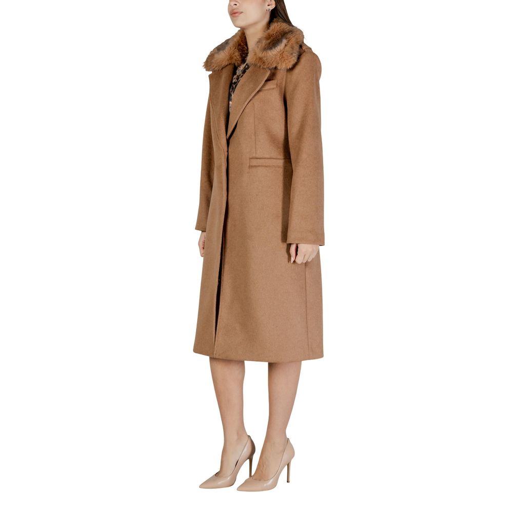 Guess Beige False