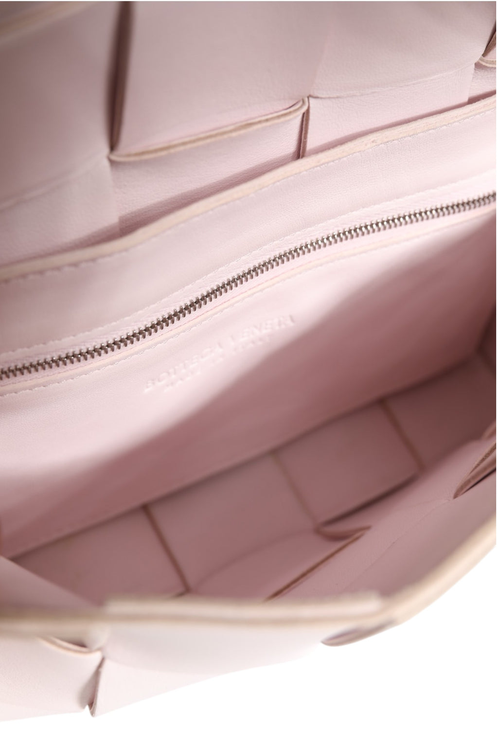 Bottega Veneta 22 Soft Pink Intrecciato Leather Cassette Shoulder Bag