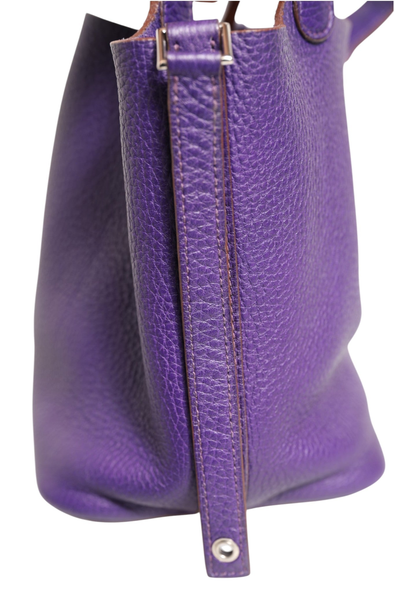 Hermès 18 Violet Clemence Leather Picotin Lock Handbag
