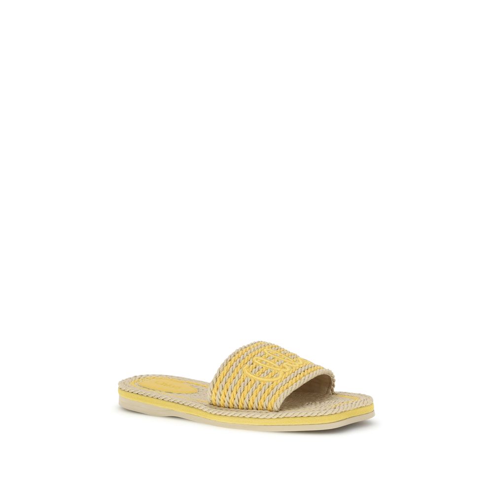 Chloé Beige Aries Aries Flat Sandals