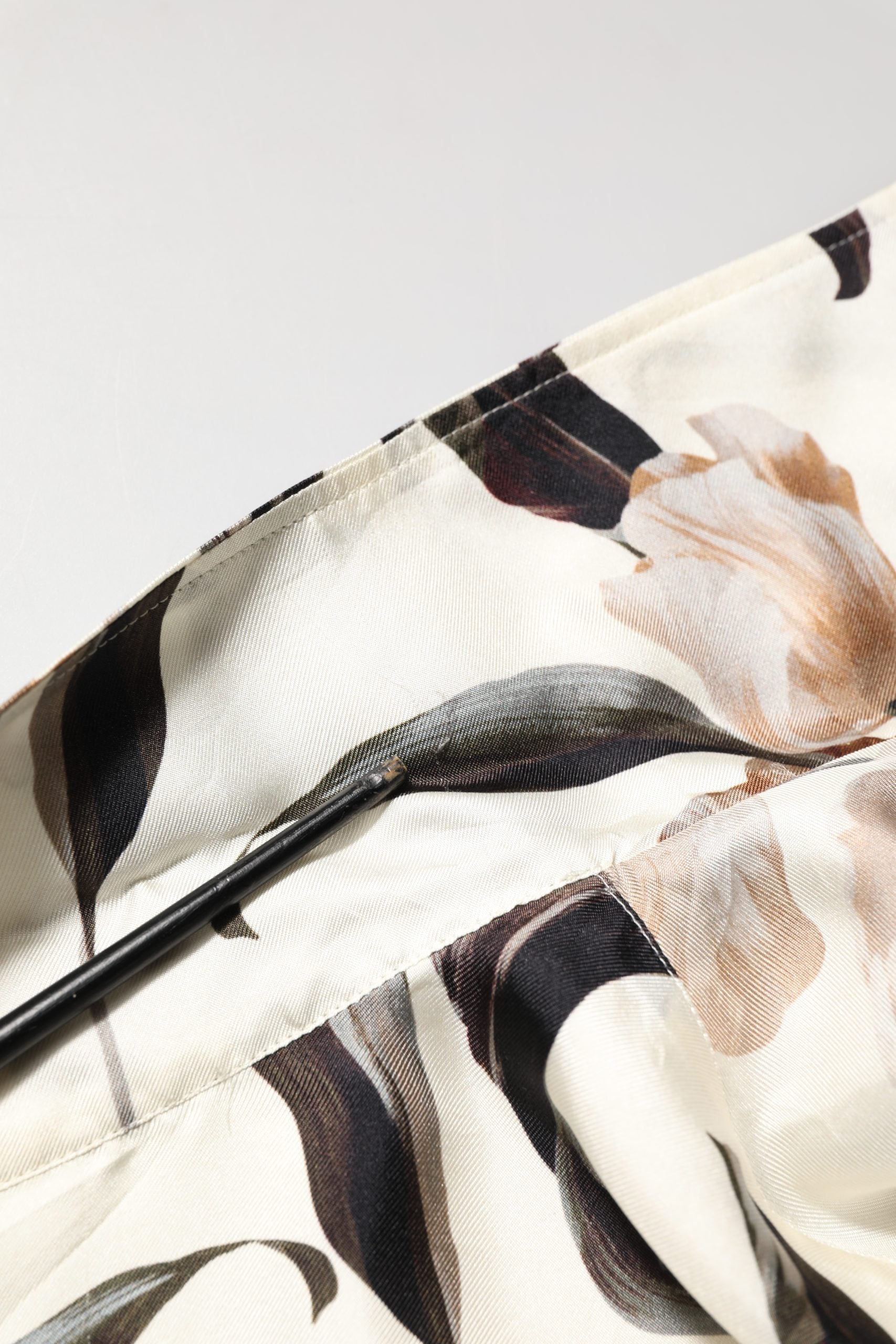 Dolce & Gabbana Beige Tulip Print Silk Short Sleeves Shirt