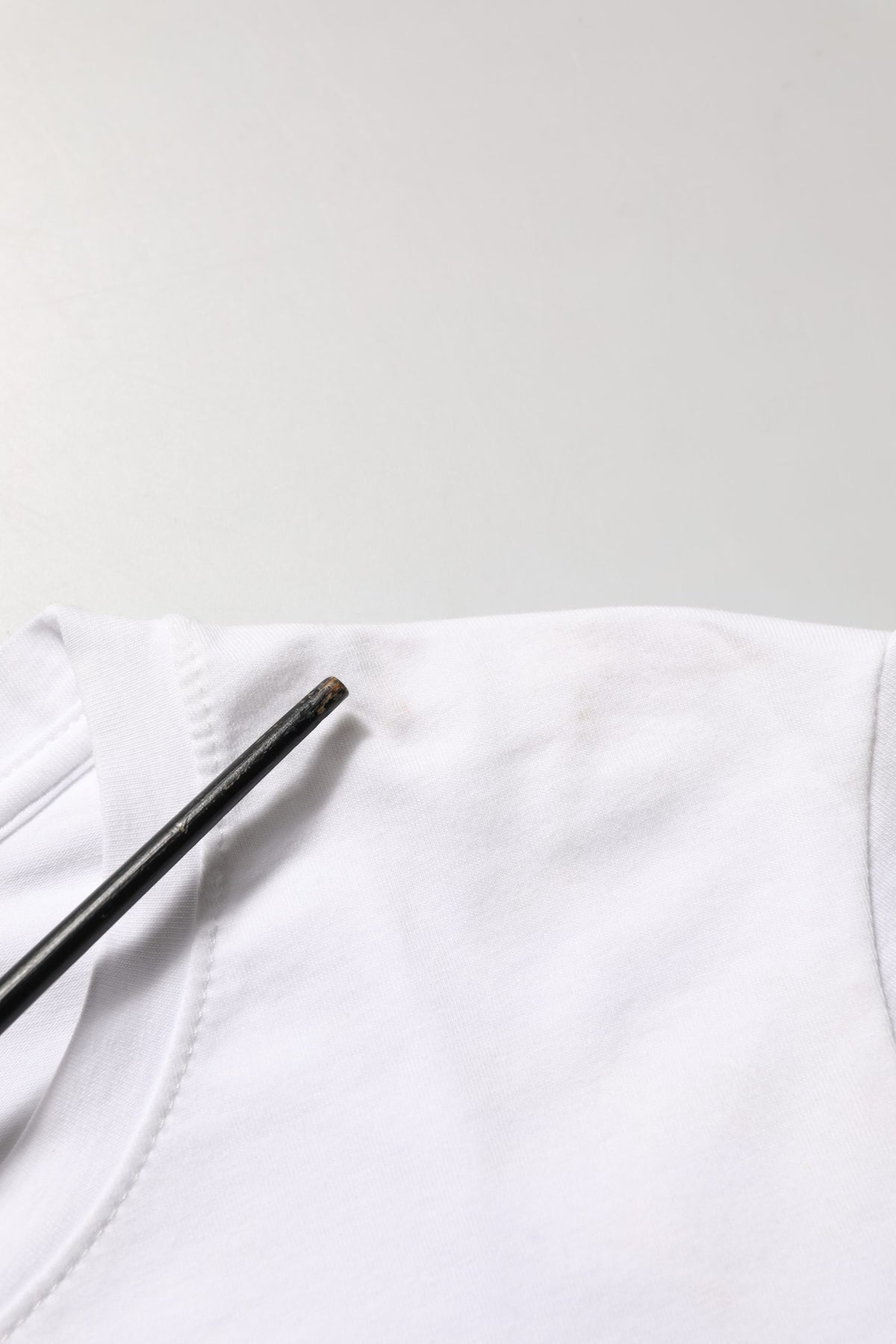 Scervino Street White Crew Neck Short Sleeves Embellished T-shirt