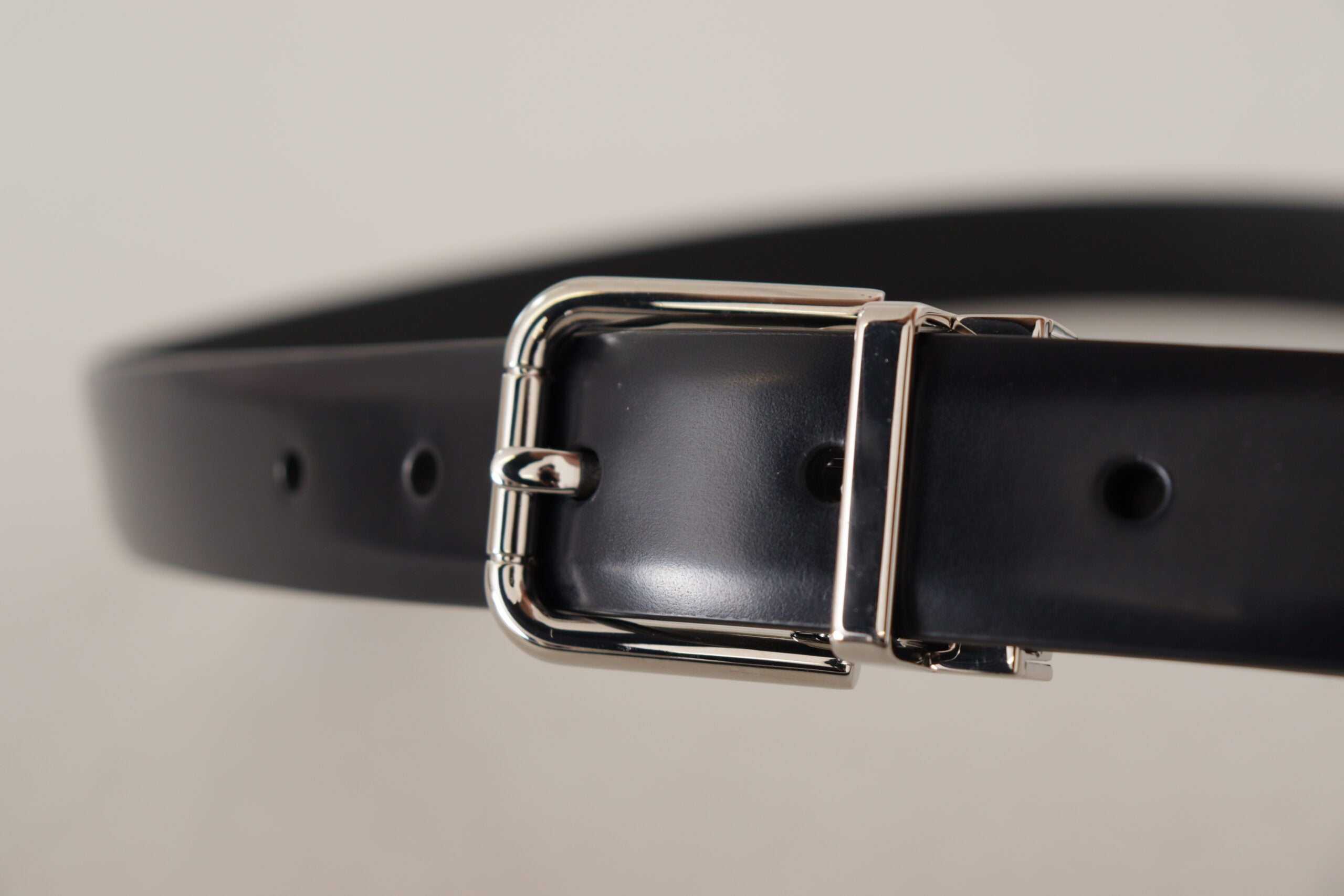 Dolce & Gabbana Black  Leather Silver Metal Logo Buckle Belt