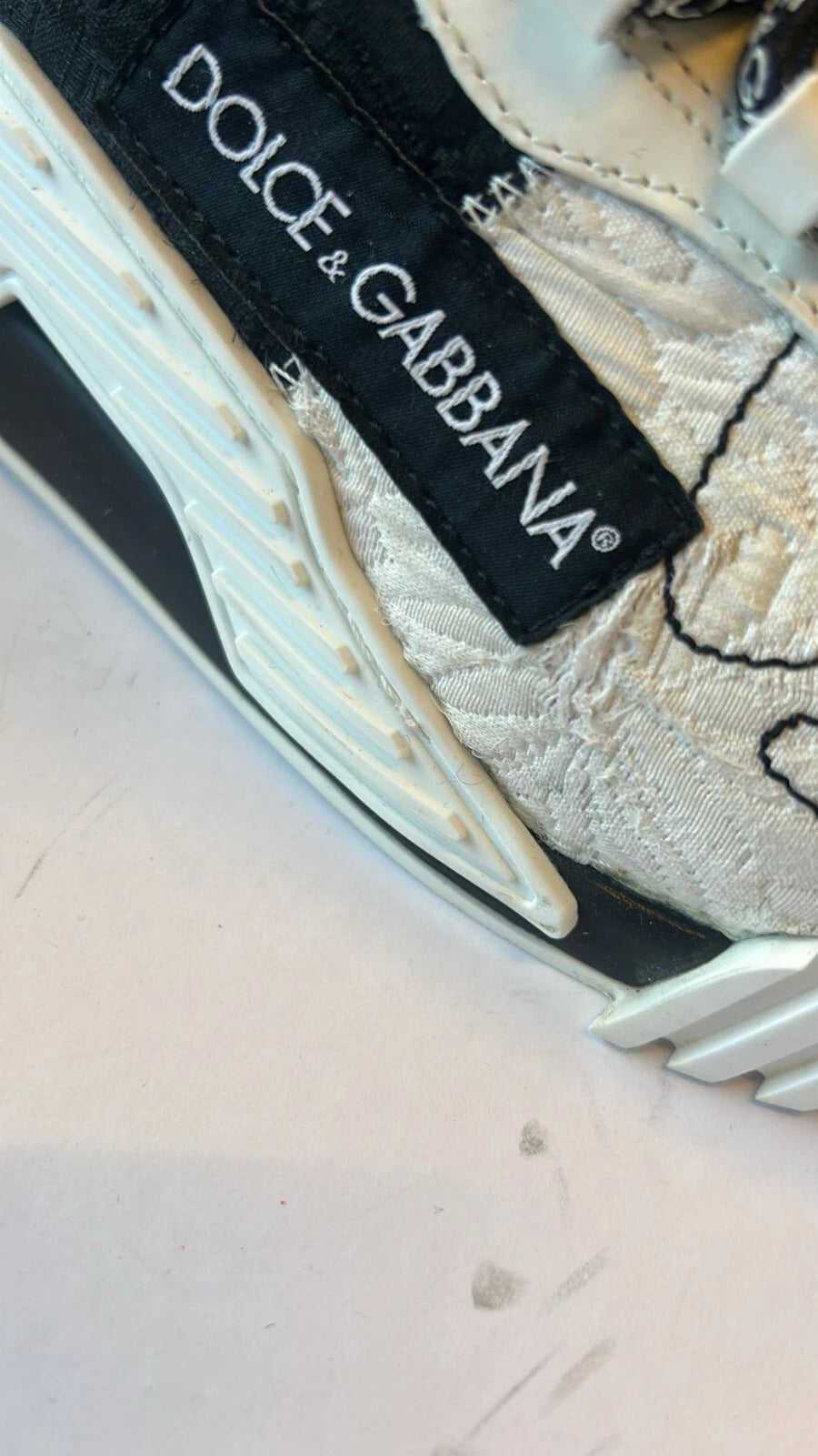 Dolce & Gabbana White Black Low Top NS1 Sneakers Shoes