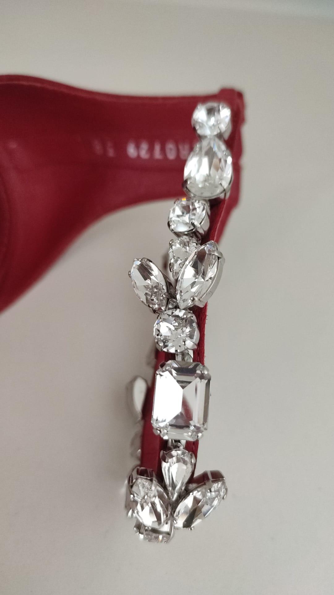 8706979 - PreLoved & Luxe