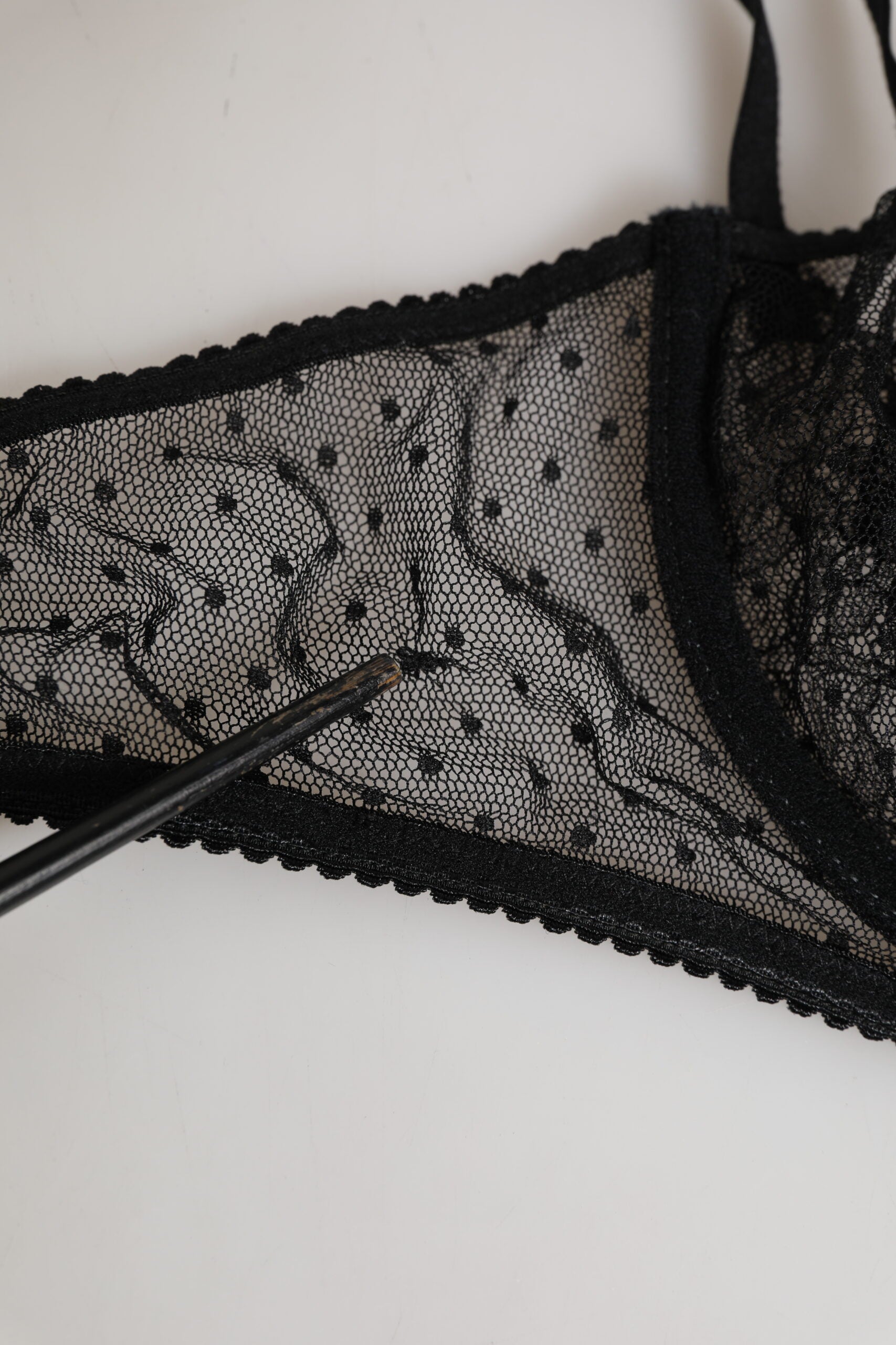 Pre-Owned Dolce & Gabbana Black Floral Underwired Balconette Bra Underwear