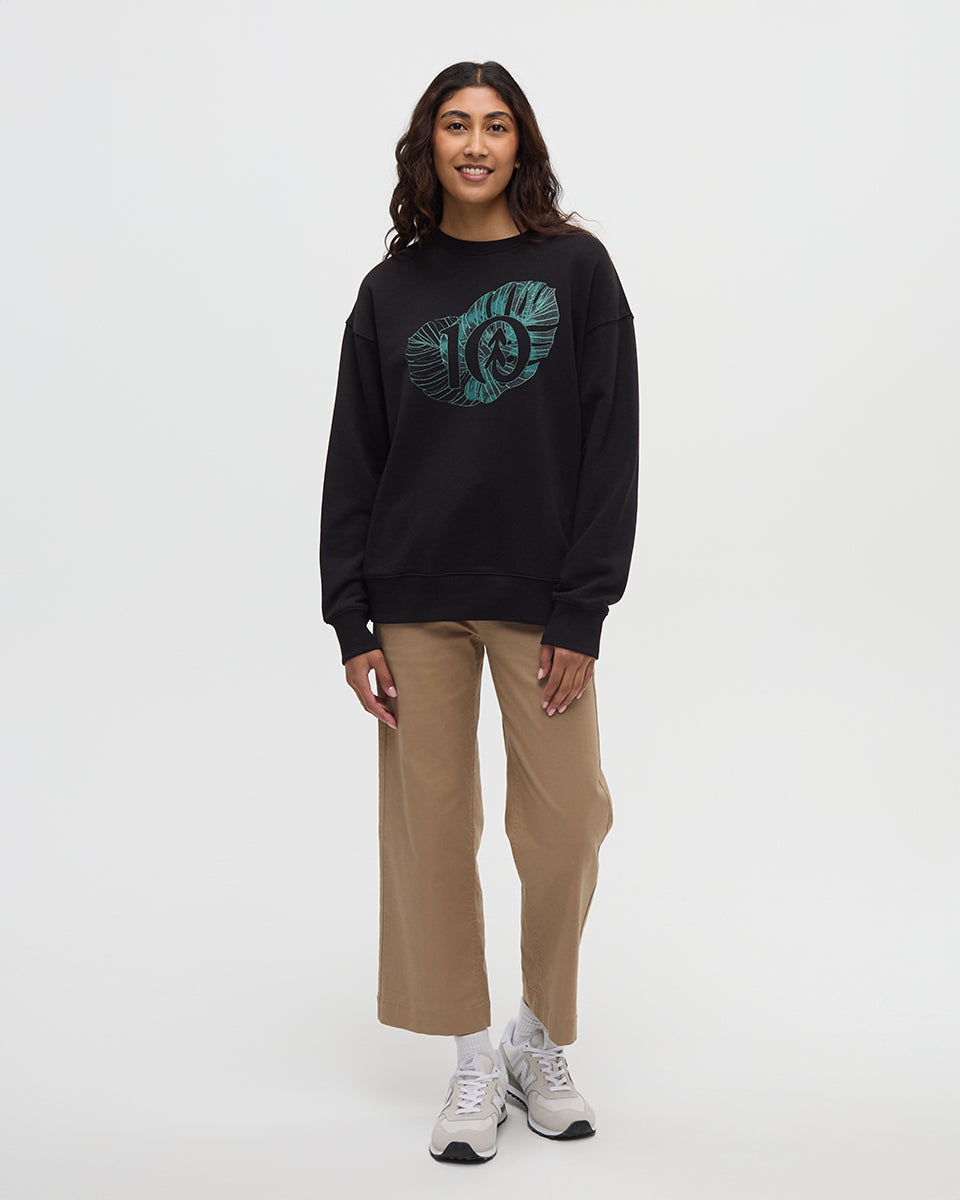 Amazon Greenery Relaxed Logo Crew